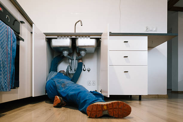 Professional Drain Cleaning technician working in Arlington, TN